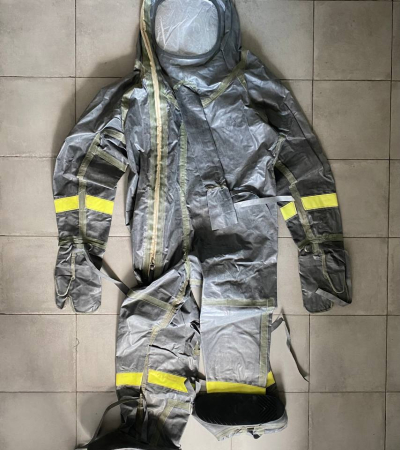 Hazmat suit KIH-7 Hazmat suit KIH-7