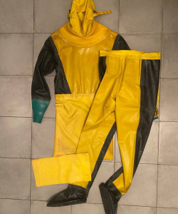 Heavy rubber scuba 2 piece dive suit
