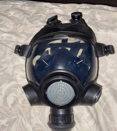 Gas mask GP5, black rubber hood. Breathe play mask