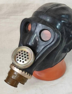 Gas mask GP5, black rubber hood. Breathe play mask